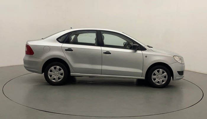 2013 Skoda Rapid ACTIVE 1.6 TDI CR MT PLUS, Diesel, Manual, 56,954 km, Right Side