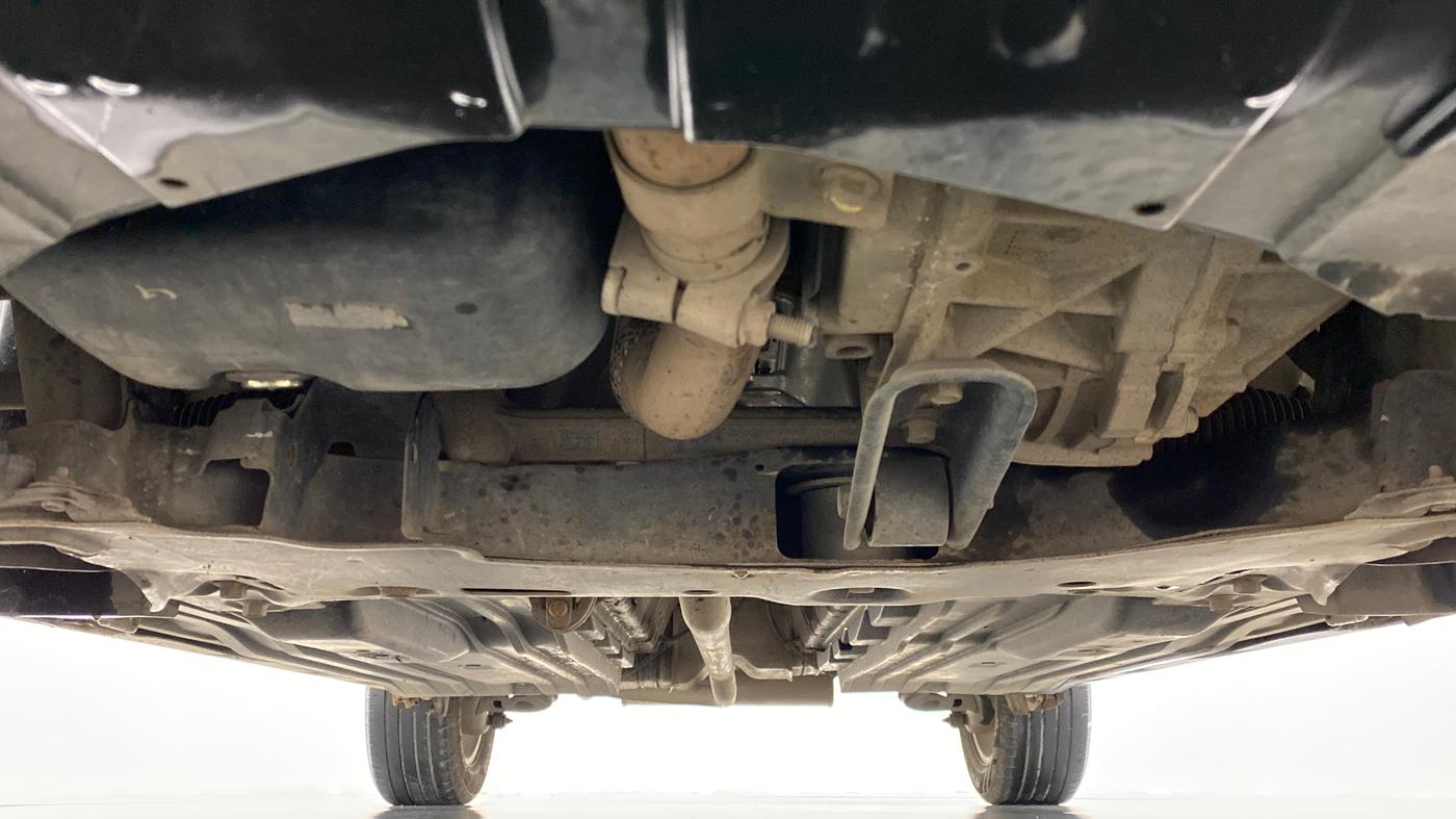 2016 Maruti Vitara Brezza ZDI, Diesel, Manual, 67,996 km, Front Underbody
