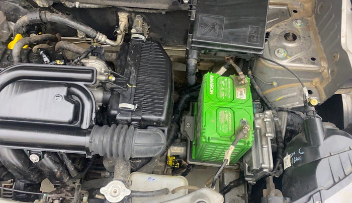 2018 Renault Kwid RXT 1.0 AMT, Petrol, Automatic, 22,451 km, Engine View - Left