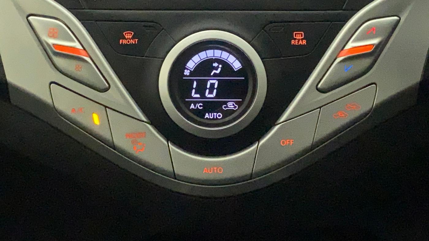 2016 Maruti Baleno DELTA DIESEL 1.3, Diesel, Manual, 62,767 km, Automatic Climate Control