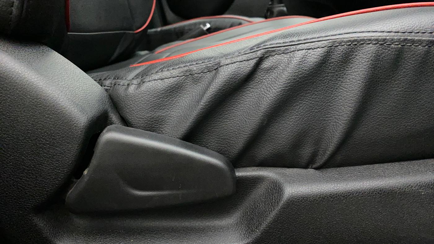 2021 Renault Kwid CLIMBER 1.0 (O), Petrol, Manual, 23,690 km, Driver Side Adjustment Panel
