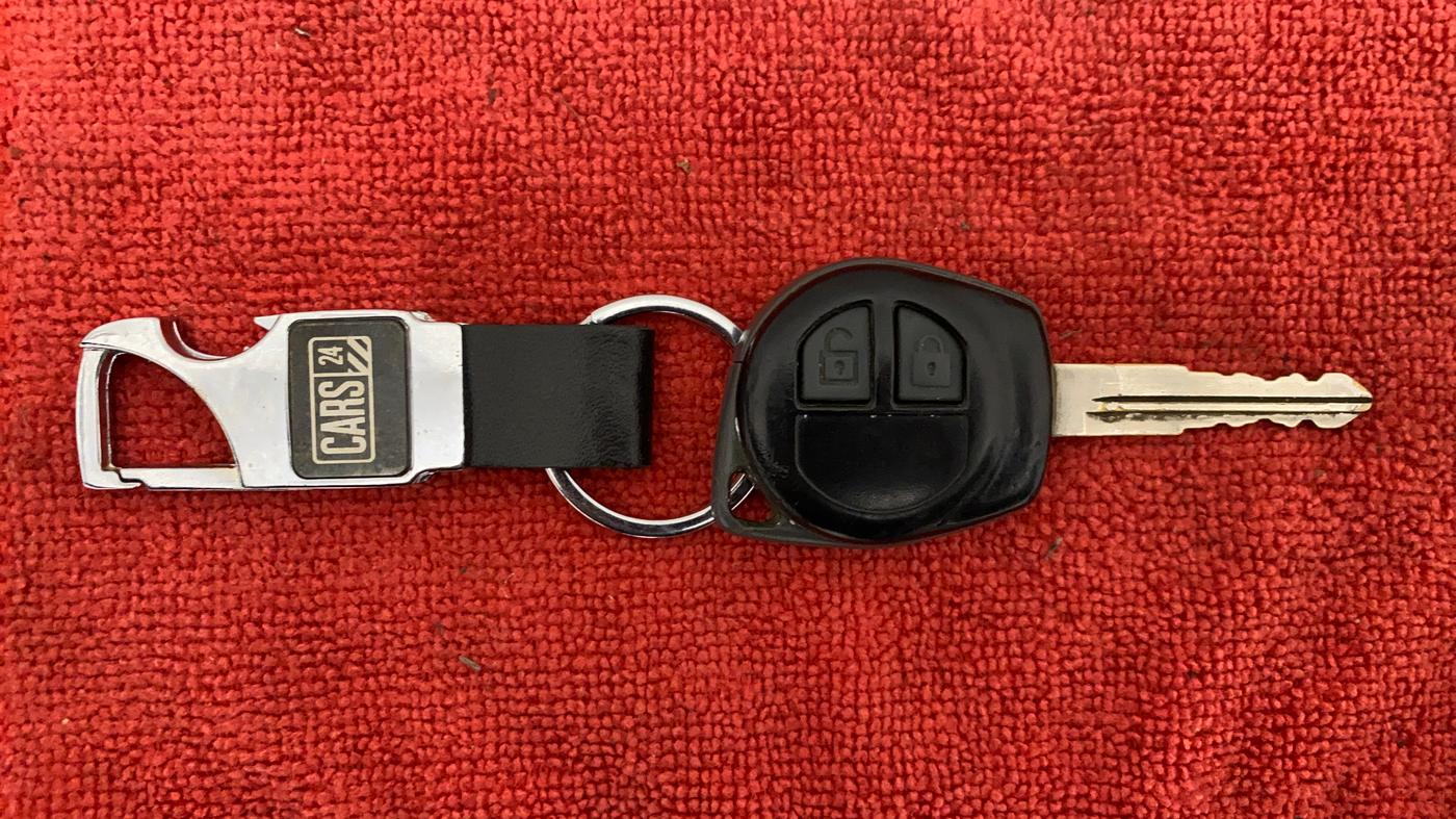 2012 Maruti Swift VXI, Petrol, Manual, 22,796 km, Key Close Up