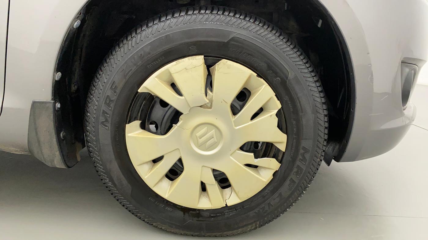 2012 Maruti Swift VXI, Petrol, Manual, 22,796 km, Right Front Wheel