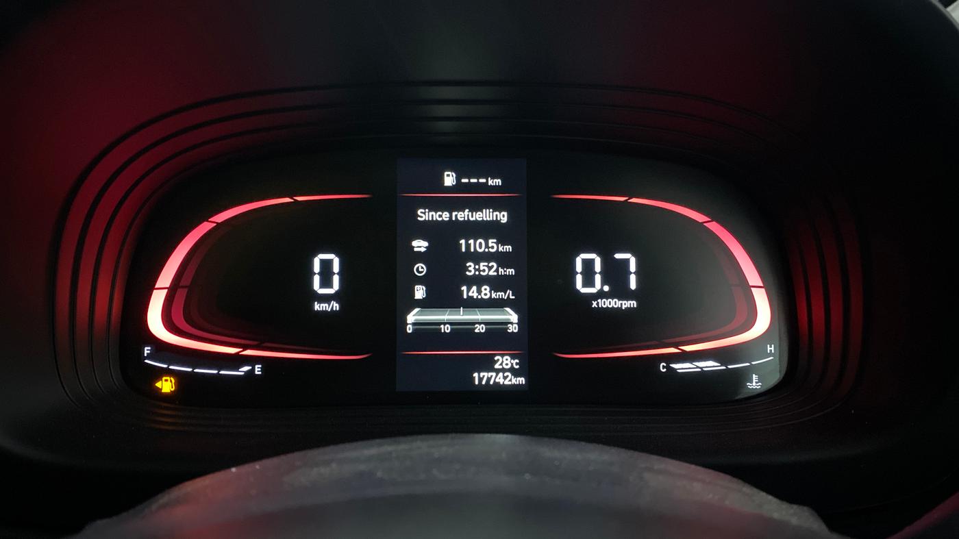 2024 Hyundai VENUE SX 1.5 CRDI, Diesel, Manual, 17,740 km, Odometer Image