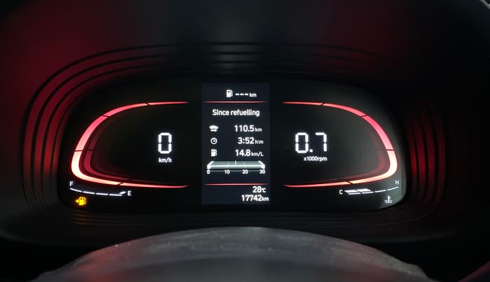 2024 Hyundai VENUE SX 1.5 CRDI, Diesel, Manual, 17,740 km, Odometer Image
