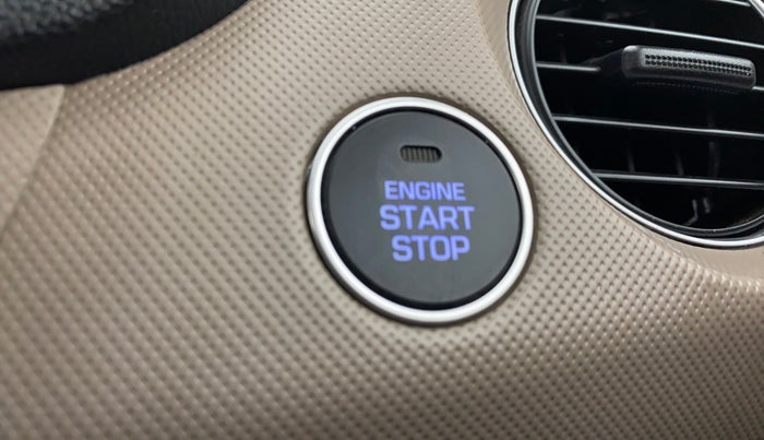 2018 Hyundai Grand i10 ASTA 1.2 KAPPA VTVT, CNG, Manual, 62,098 km, Keyless Start/ Stop Button