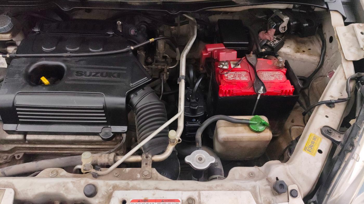 2017 Maruti Wagon R 1.0 VXI, Petrol, Manual, 34,612 km, Engine View - Left