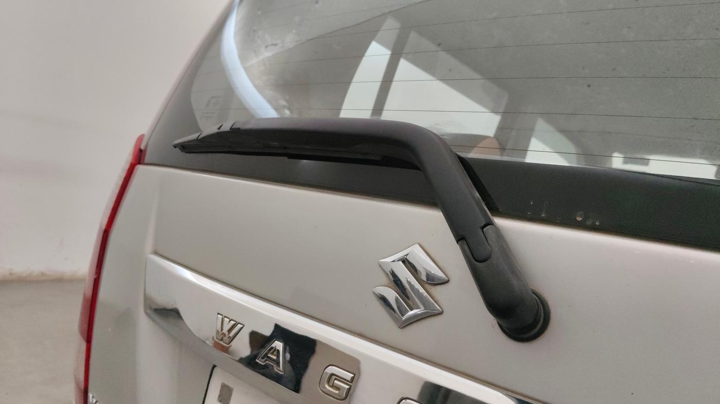 2017 Maruti Wagon R 1.0 VXI, Petrol, Manual, 34,612 km, Rear Wiper