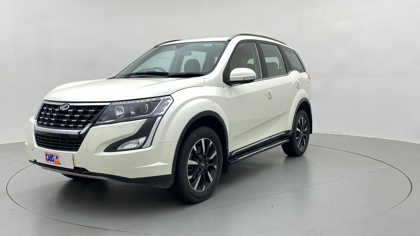 2019 Mahindra XUV500 W11 (O), Diesel, Manual, 29,847 km, Left Front Diagonal