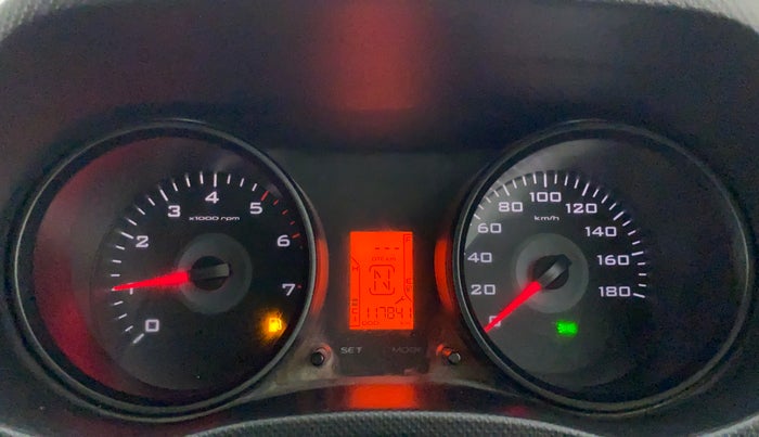 2018 Mahindra TUV300 T6 PLUS, Diesel, Manual, 1,17,841 km, Odometer Image