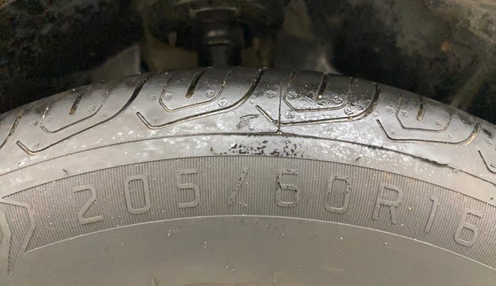 2016 Ford Ecosport TITANIUM 1.5L PETROL, Petrol, Manual, 60,669 km, Right Front Tyre Tread