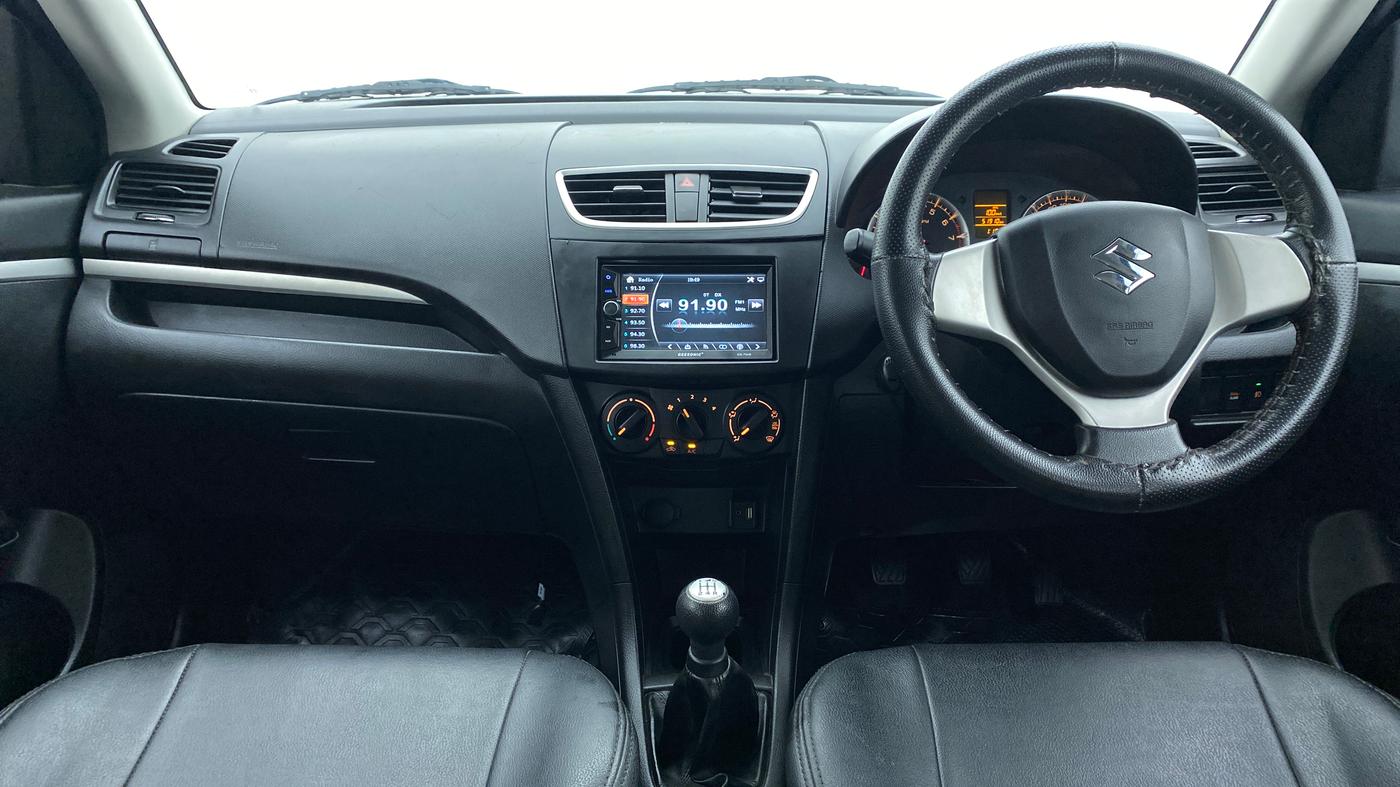2016 Maruti Swift VXI OPT, Petrol, Manual, 51,988 km, Dashboard