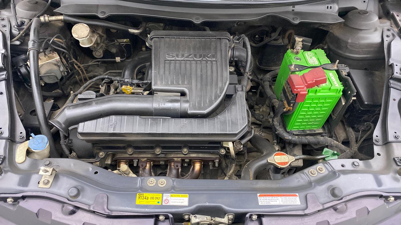 2016 Maruti Swift VXI OPT, Petrol, Manual, 51,988 km, Open Bonet