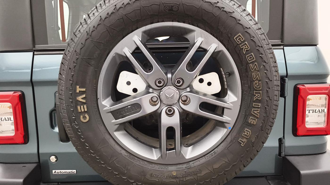 2023 Mahindra Thar LX PETROL HT 4WD AT, Petrol, Automatic, 17,621 km, Spare Tyre