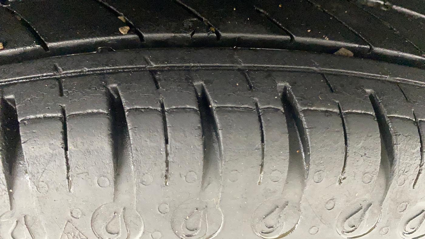2021 Datsun Redi Go T(O), Petrol, Manual, 31,128 km, Right Rear Tyre Tread