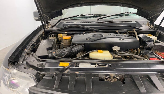 2018 Tata Safari Storme 2.2 EX 4X2, Diesel, Manual, 1,47,555 km, Engine View - Right