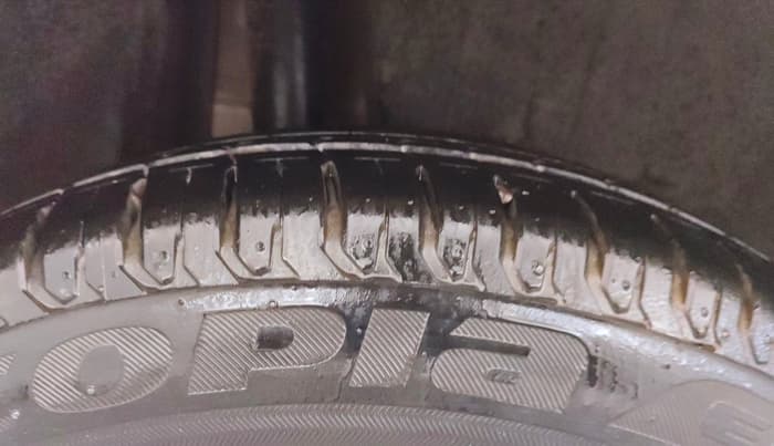 2018 Maruti Dzire ZXI AMT, Petrol, Automatic, 79,247 km, Right Rear Tyre Tread