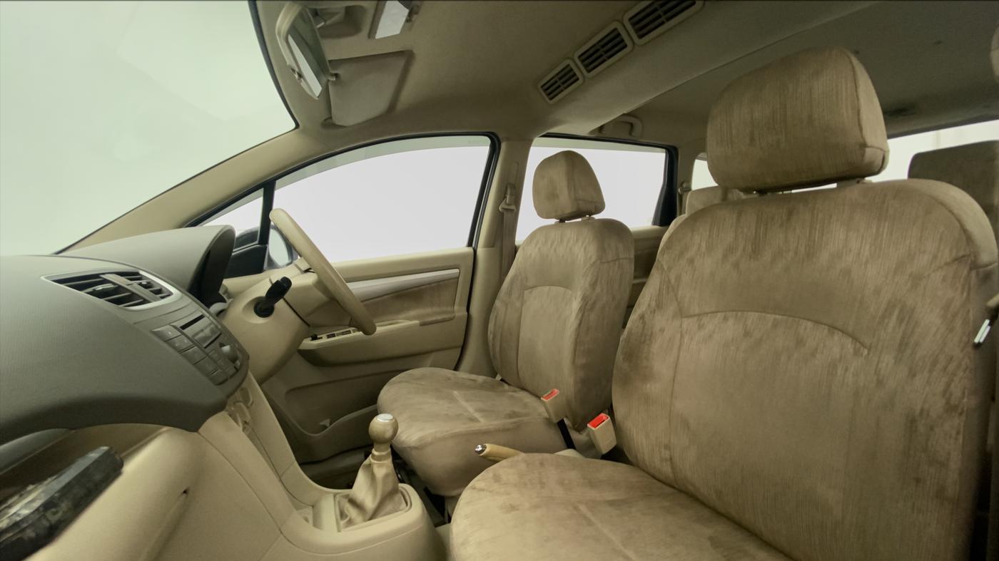 2012 Maruti Ertiga VDI, Diesel, Manual, 76,191 km, Right Side Front Door Cabin
