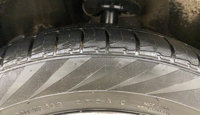 2021 MG HECTOR SHARP 1.5 DCT PETROL, Petrol, Automatic, 44,245 km, Left Front Tyre Tread