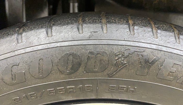 2021 MG HECTOR SHARP 1.5 DCT PETROL, Petrol, Automatic, 44,245 km, Right Rear Tyre Tread