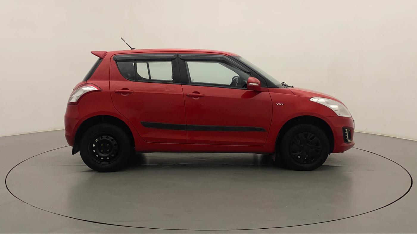 2017 Maruti Swift VXI, Petrol, Manual, 57,603 km, Right Side