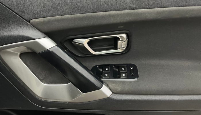 2019 Tata Harrier XT 2.0L KRYOTEC, Diesel, Manual, 86,556 km, Driver Side Door Panels Control