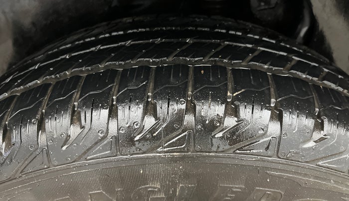 2019 Tata Harrier XT 2.0L KRYOTEC, Diesel, Manual, 86,556 km, Right Rear Tyre Tread