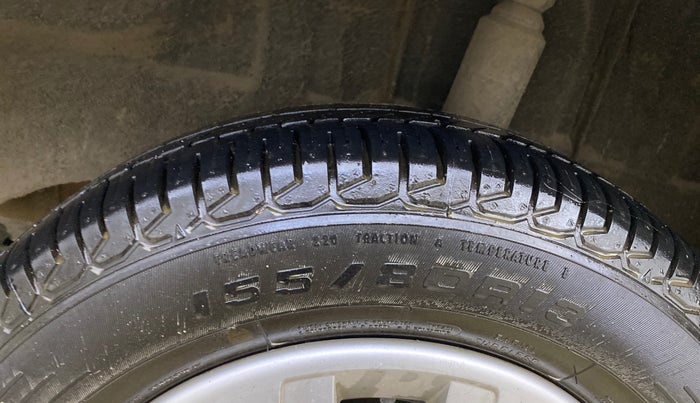 2016 Renault Kwid RXT 0.8, Petrol, Manual, 59,451 km, Left Rear Tyre Tread