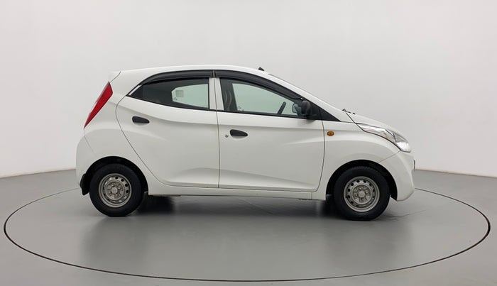 2016 Hyundai Eon ERA +, Petrol, Manual, 22,837 km, Right Side View