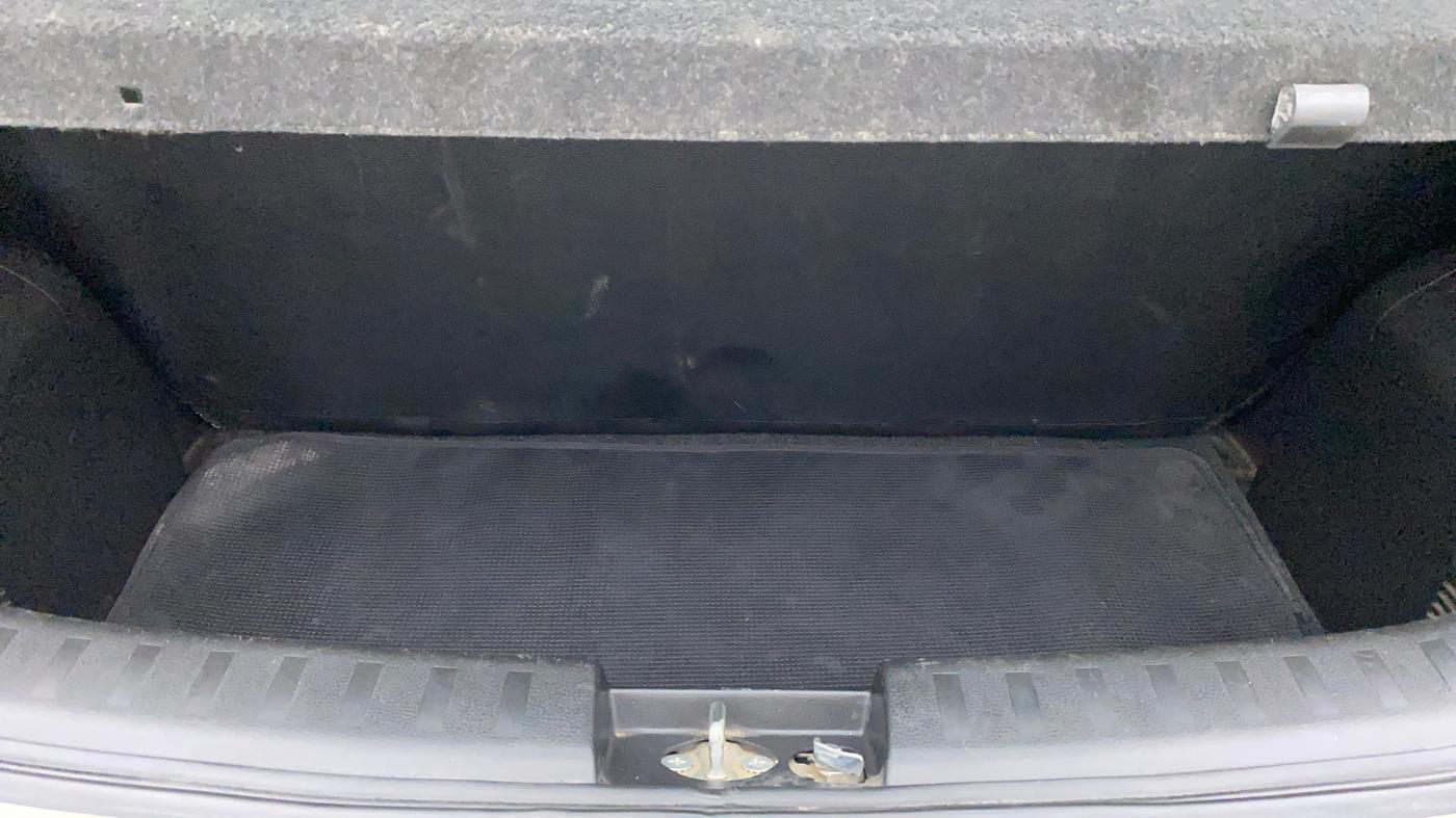 2014 Maruti Swift VXI, Petrol, Manual, 71,034 km, Boot Inside