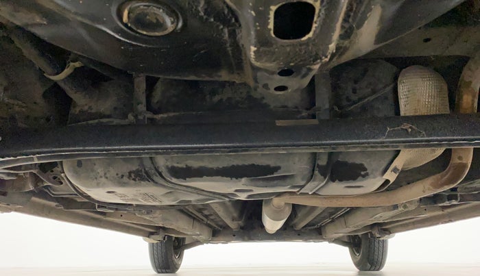 2014 Maruti Swift VXI, Petrol, Manual, 71,034 km, Rear Underbody