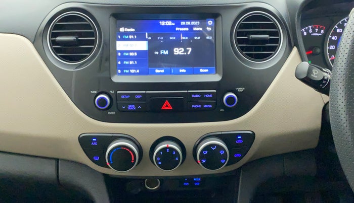 2017 Hyundai Grand i10 SPORTZ (O) 1.2 KAPPA VTVT, Petrol, Manual, 33,407 km, Air Conditioner