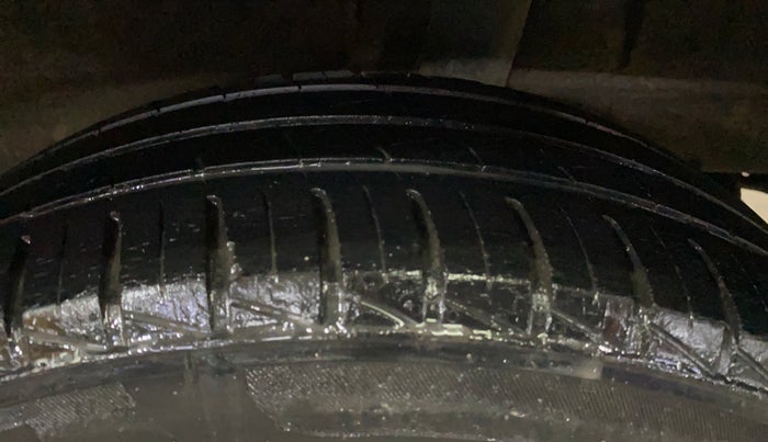 2020 Renault Kwid RXT 0.8, Petrol, Manual, 70,688 km, Left Rear Tyre Tread