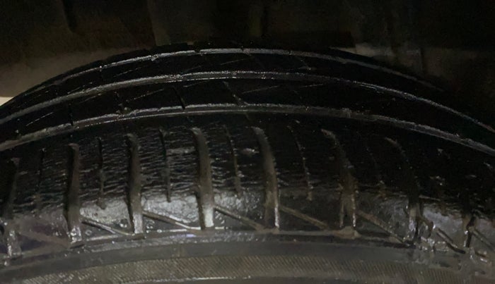 2020 Renault Kwid RXT 0.8, Petrol, Manual, 70,688 km, Right Rear Tyre Tread