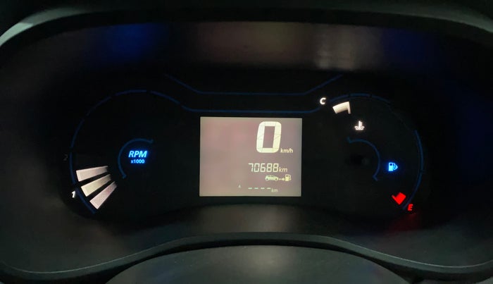 2020 Renault Kwid RXT 0.8, Petrol, Manual, 70,688 km, Odometer Image