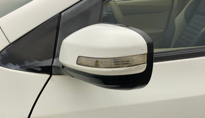 2012 Honda City 1.5L I-VTEC V AT, CNG, Automatic, 1,12,029 km, Left rear-view mirror - Indicator light has minor damage