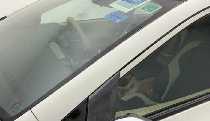 2012 Honda City 1.5L I-VTEC V AT, CNG, Automatic, 1,12,029 km, Left A pillar - Paint is slightly faded