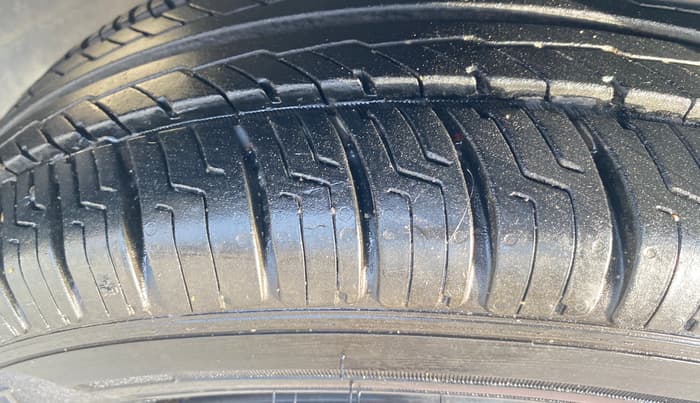 2023 Maruti New Wagon-R VXI 1.0, Petrol, Manual, 64,381 km, Right Front Tyre Tread