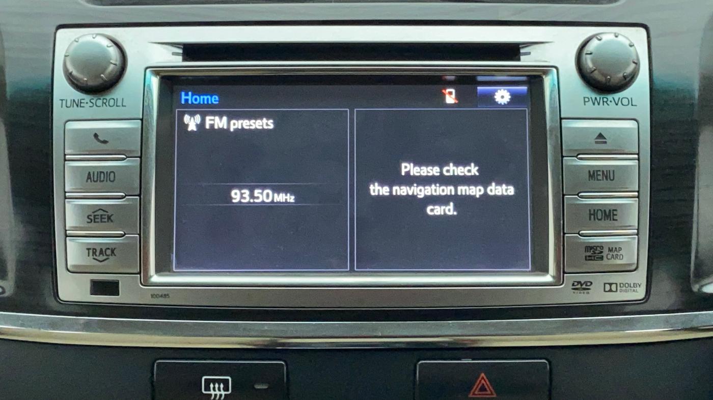 2015 Toyota Fortuner 3.0 AT 4X2, Diesel, Automatic, 92,028 km, Infotainment System