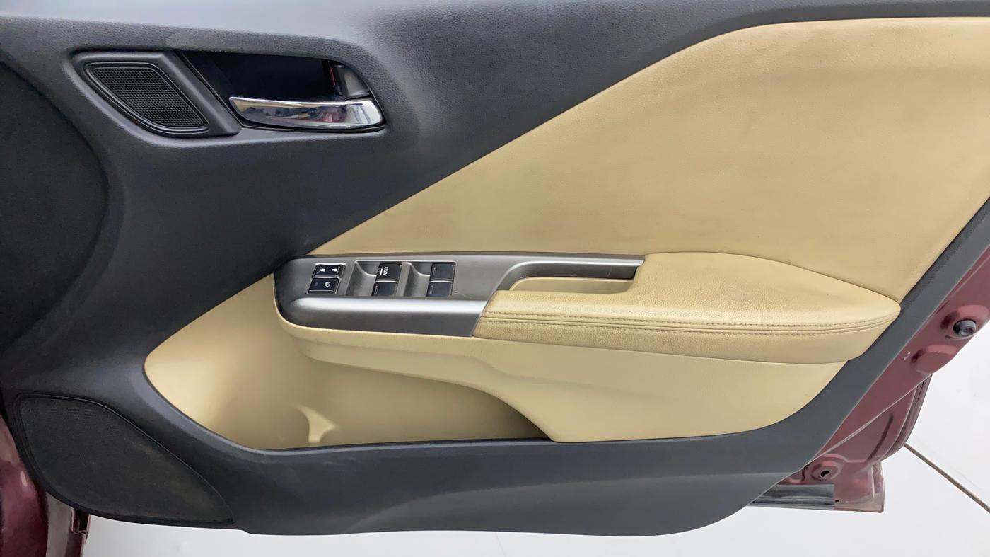 2016 Honda City 1.5L I-DTEC VX (O) MT, Diesel, Manual, 97,803 km, Driver Side Door Panels Control