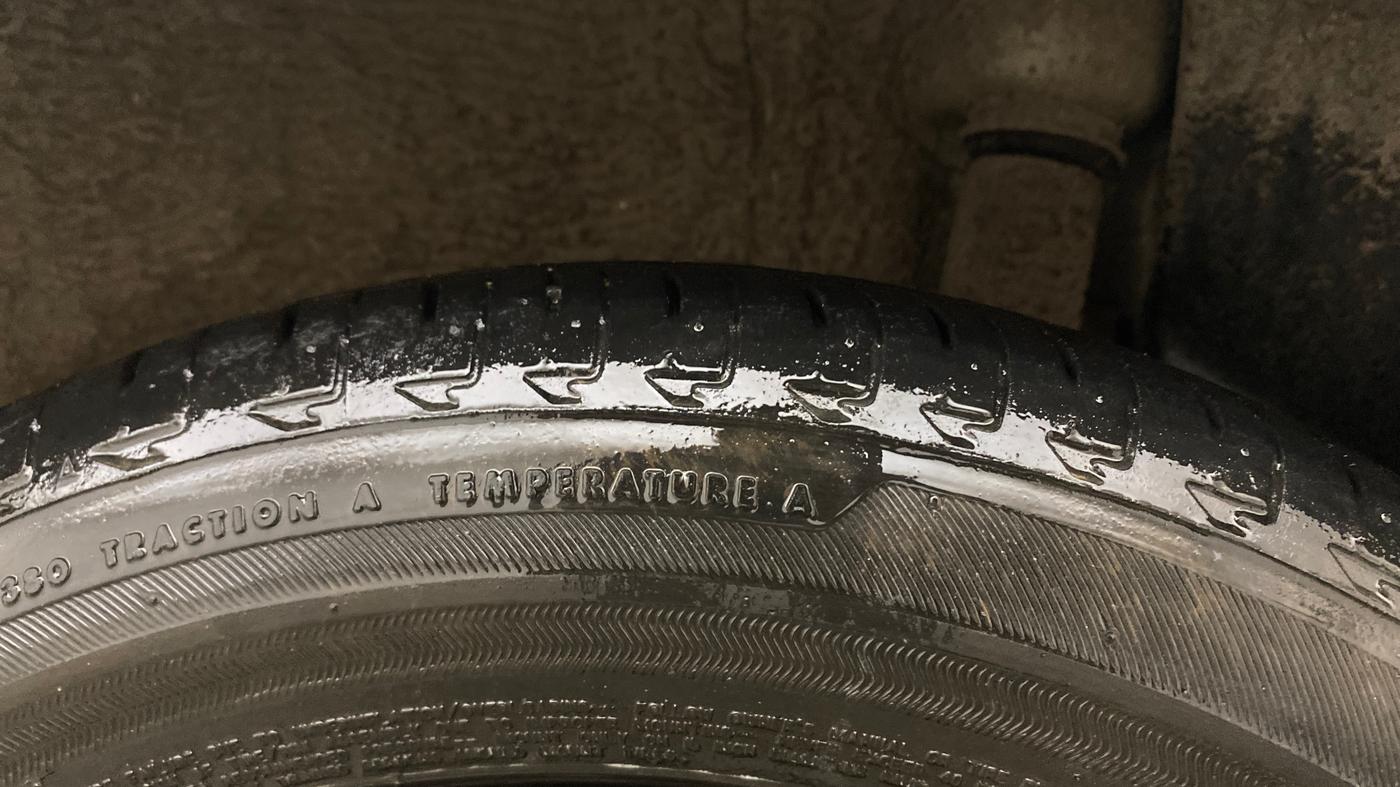 2022 Maruti IGNIS ALPHA 1.2, Petrol, Manual, 29,403 km, Left Rear Tyre Tread