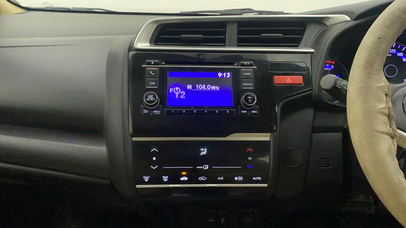 2015 Honda Jazz 1.2L I-VTEC V, Petrol, Manual, 89,508 km, Air Conditioner