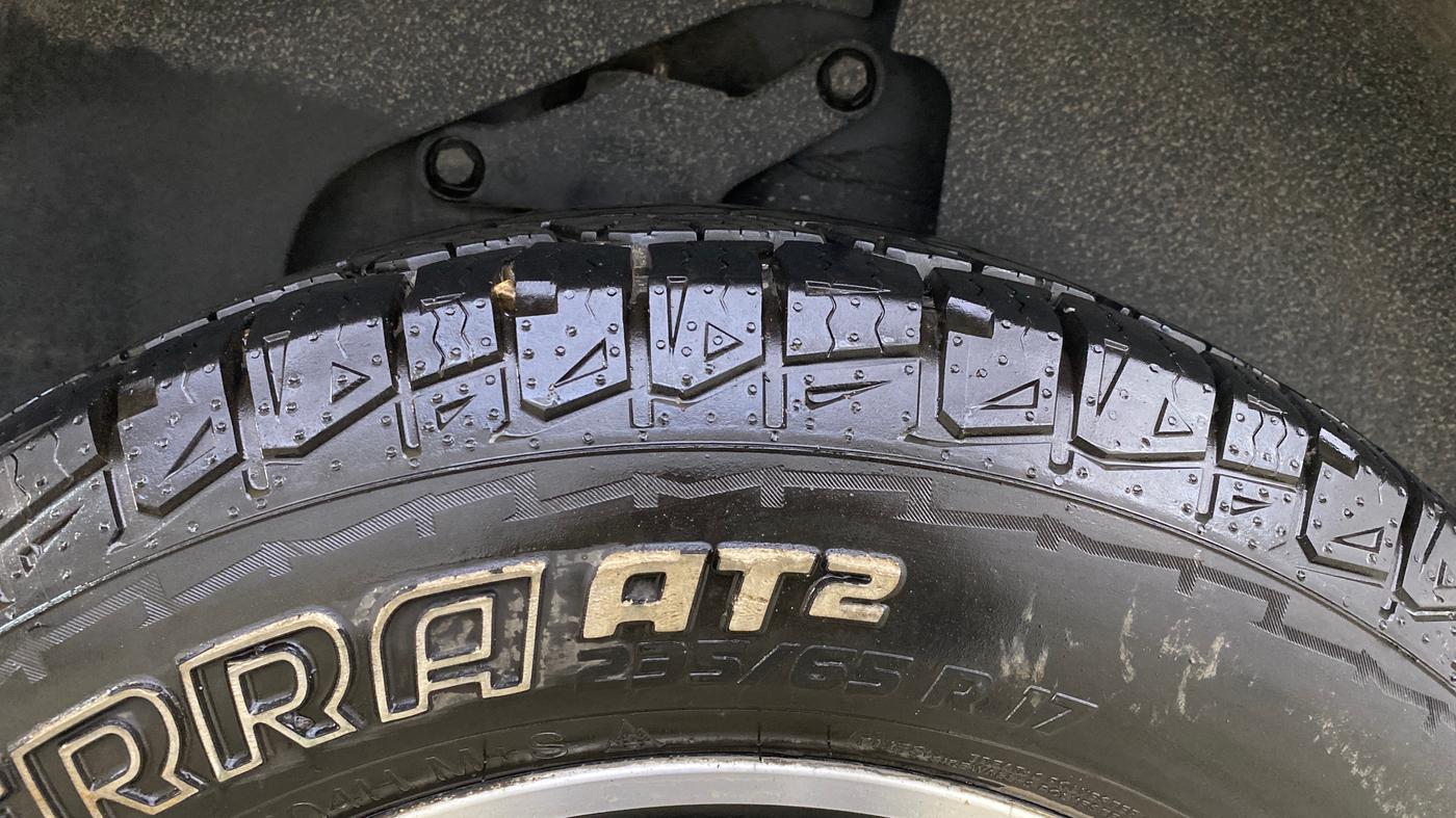 2021 Tata Harrier XZA PLUS 2.0L, Diesel, Automatic, 92,540 km, Left Rear Tyre Tread