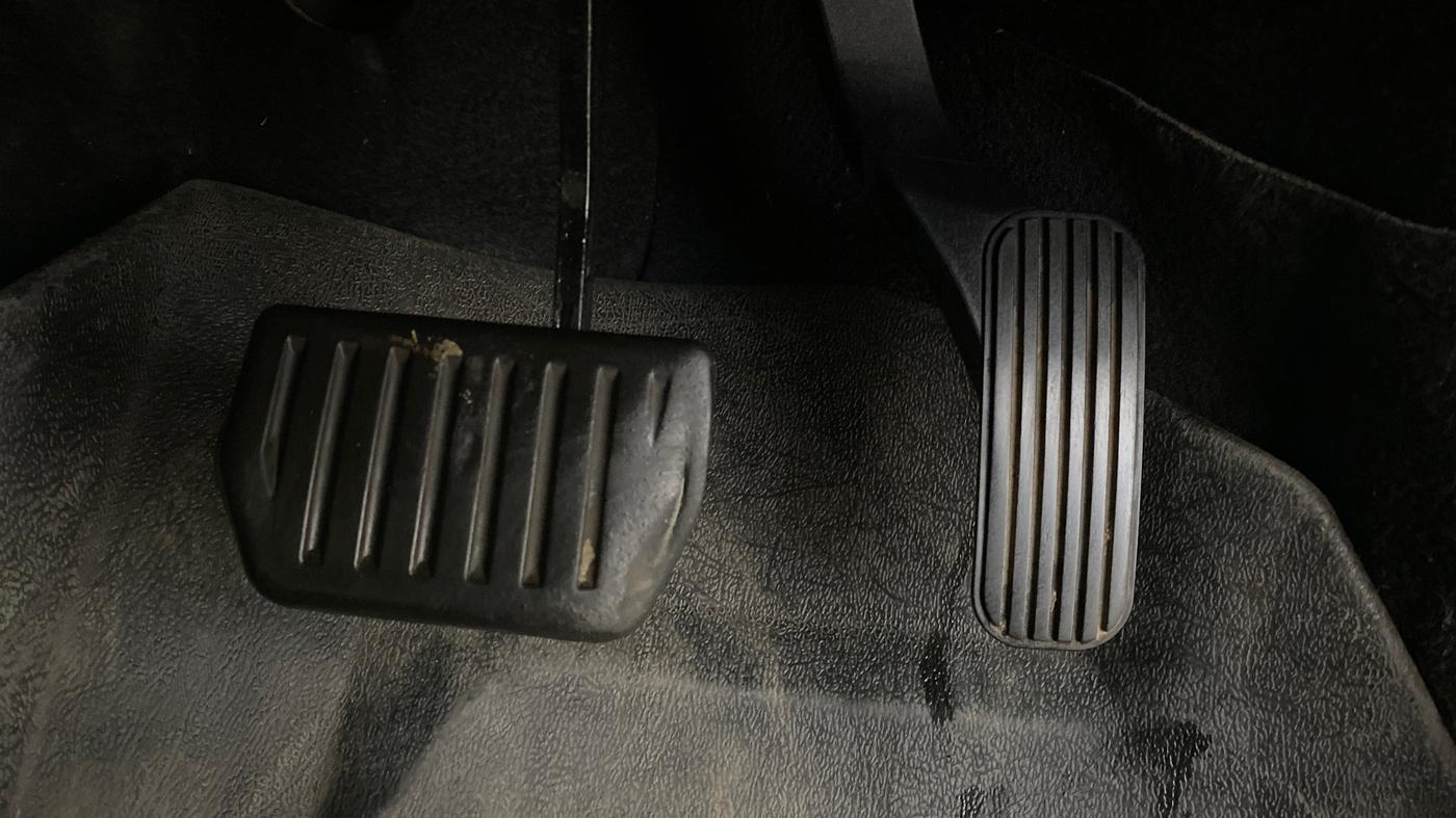 2021 Tata Harrier XZA PLUS 2.0L, Diesel, Automatic, 92,540 km, Pedals