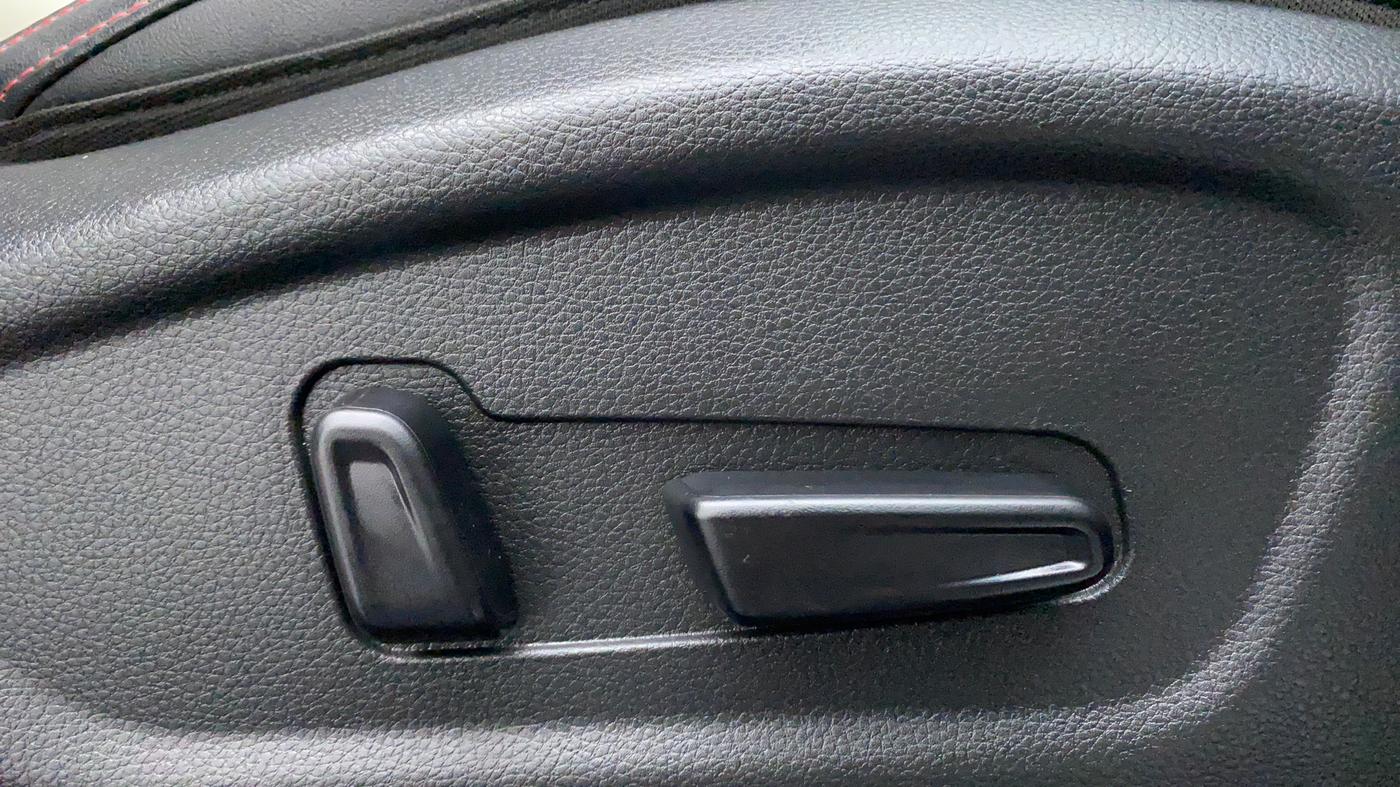 2020 KIA SELTOS 1.5 GTX+ AT, Diesel, Automatic, 8,089 km, Driver Side Adjustment Panel