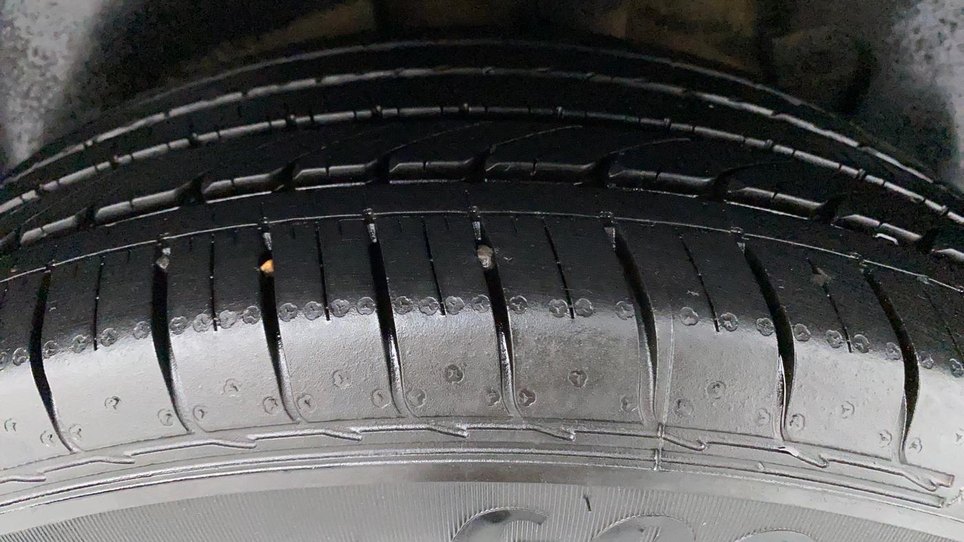 2020 KIA SELTOS 1.5 GTX+ AT, Diesel, Automatic, 8,089 km, Left Rear Tyre Tread