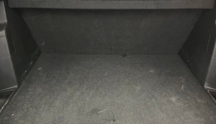 2023 Maruti BREZZA VXI SMART HYBRID, Petrol, Manual, 45,821 km, Boot Inside
