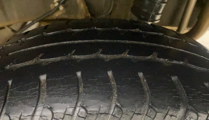 2015 Datsun Go Plus T, Petrol, Manual, 49,802 km, Left Rear Tyre Tread