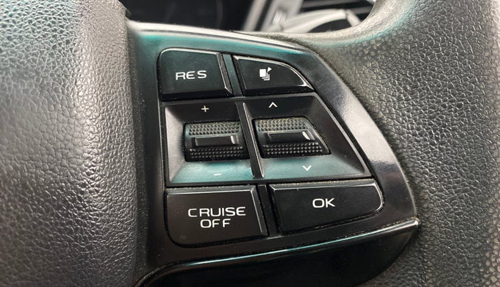 2018 Mahindra MARAZZO M8 7 STR, Diesel, Manual, 83,809 km, Adaptive Cruise Control