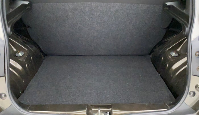 2020 Renault Kwid RXL, Petrol, Manual, 8,190 km, Boot Inside